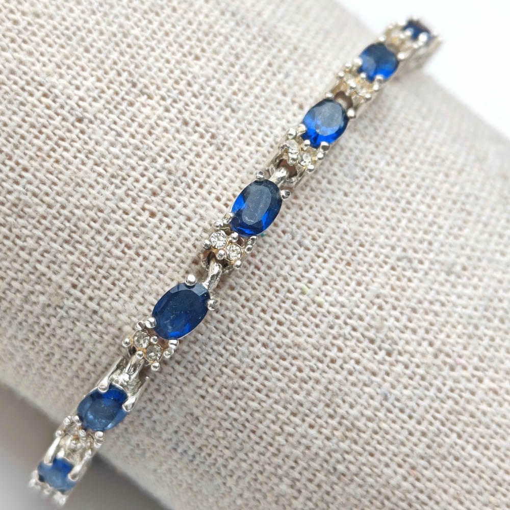 Avon Faux Sapphire Oval Rhinestone Silver Tone Tennis Bracelet 7 Inch Crystals